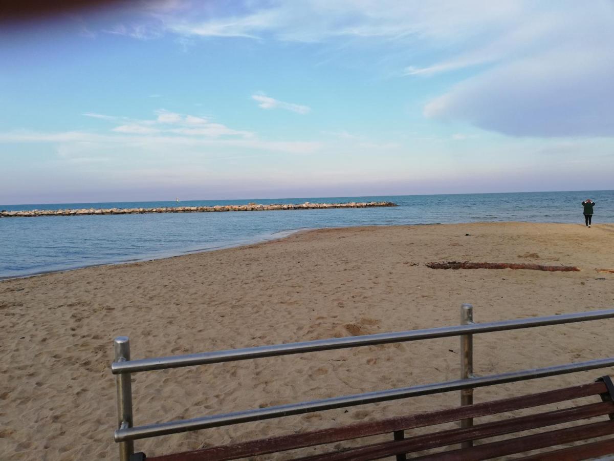 De Rossi Holiday Bari Exteriör bild